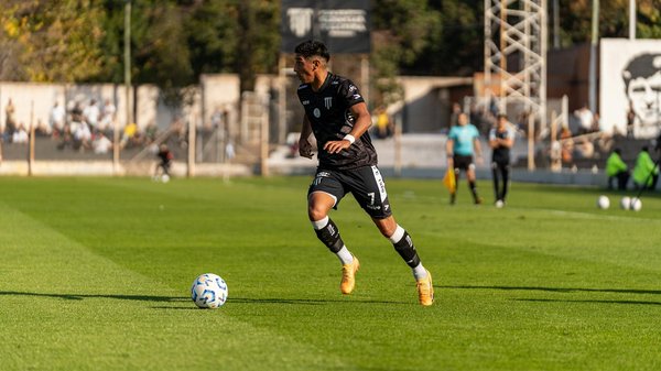 Umfassender leitfaden zur früherkennung und behandlung von verhaltensproblemen bei zwergpudeln: der schlüssel zu einem ausgeglichenen hundeleben